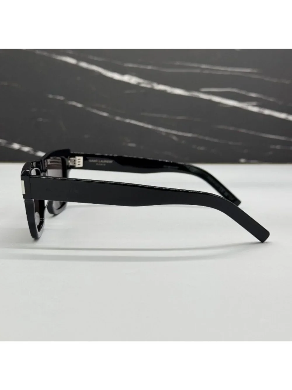 NWT Saint Laurent SL469 001 Black Unisex Classic Sunglasses